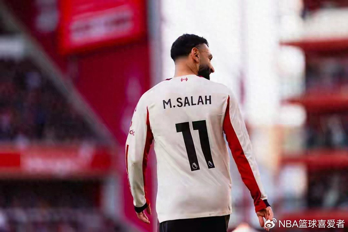 乐鱼体育官方入口-40万周薪换10场球荒，萨拉赫的利物浦传奇正被时间“偷家”？|穆罕默德·萨拉赫|英超|萨拉赫-叶海亚|安菲尔德球场|西汉姆联_新浪体育_新浪新闻